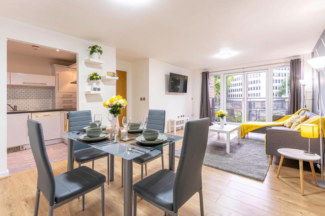 Riley House Spacious City Apartment Coventry Dış mekan fotoğraf