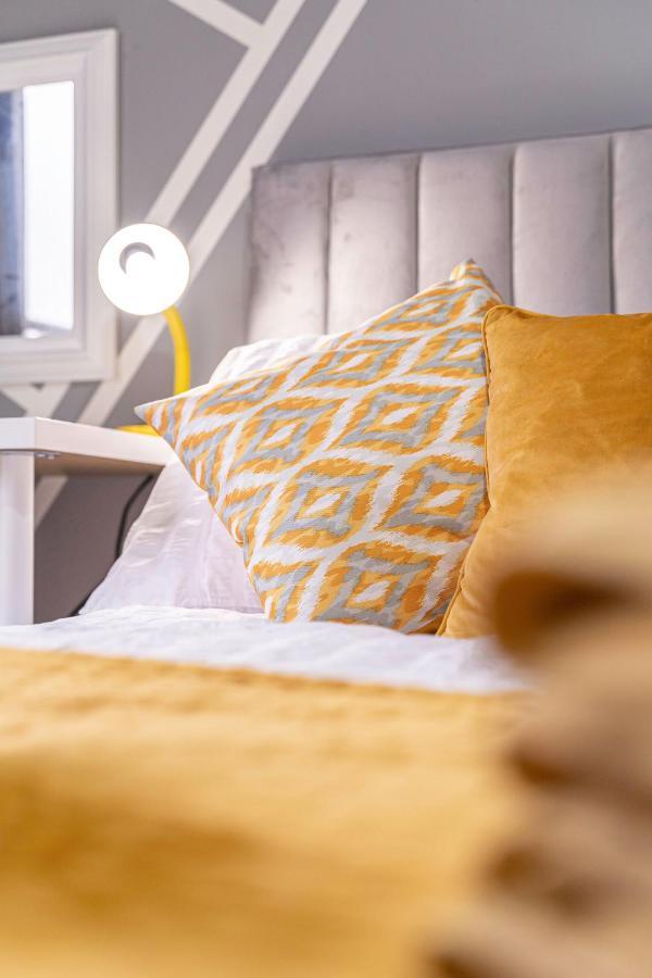 Riley House Spacious City Apartment Coventry Dış mekan fotoğraf