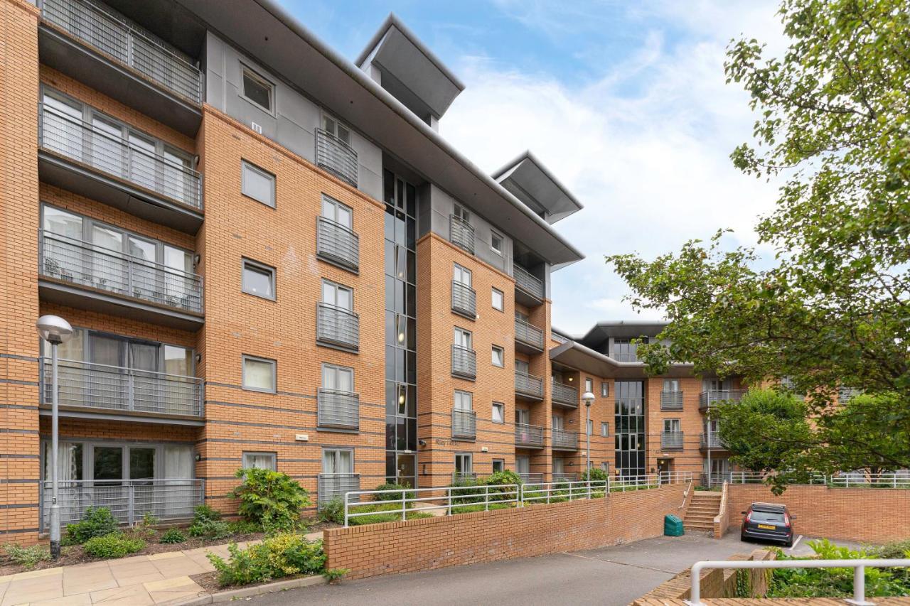 Riley House Spacious City Apartment Coventry Dış mekan fotoğraf